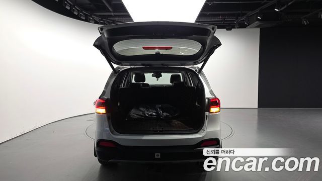 Kia Sorento Diesel 2.0 2WD Noblesse Special 2016 — фото 24