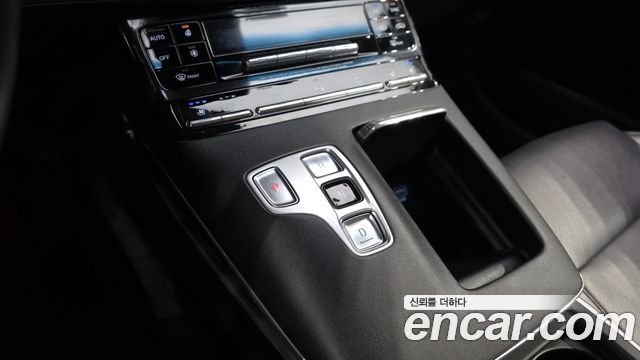 Hyundai Grandeur (IG) 2.5 Premium Choice 2020 — фото 9