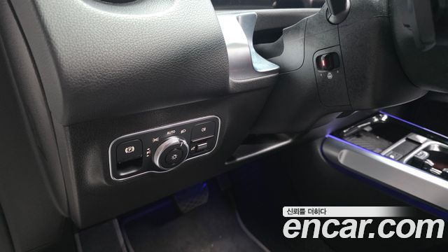 Mercedes-Benz GLB-Class (X247) GLB220 2021 — фото 27
