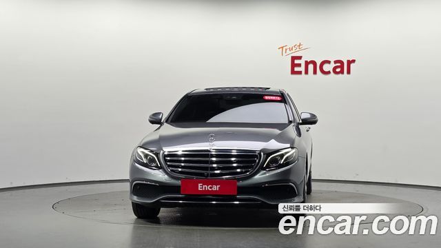 Mercedes-Benz E-Class (W213) E300 4MATIC Exclusive 2018 — фото 3