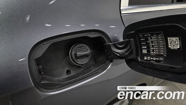 Mercedes-Benz E-Class (W213) E300 4MATIC Exclusive 2018 — фото 36