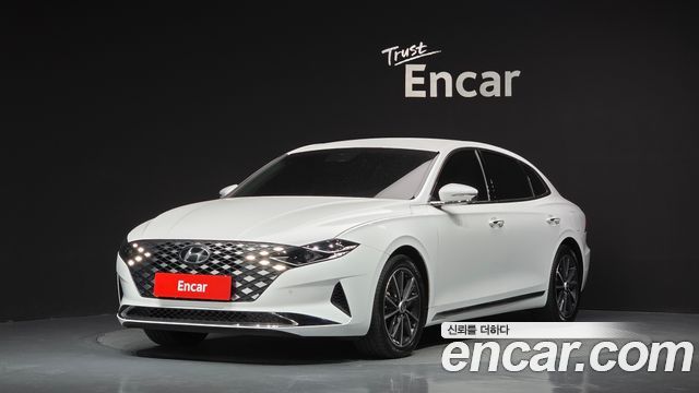 Hyundai Grandeur (IG) 2.5 Le Blanc 2023 — фото 1