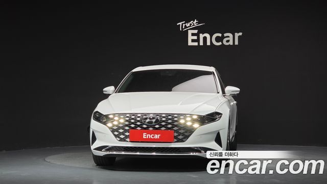 Hyundai Grandeur (IG) 2.5 Le Blanc 2023 — фото 3