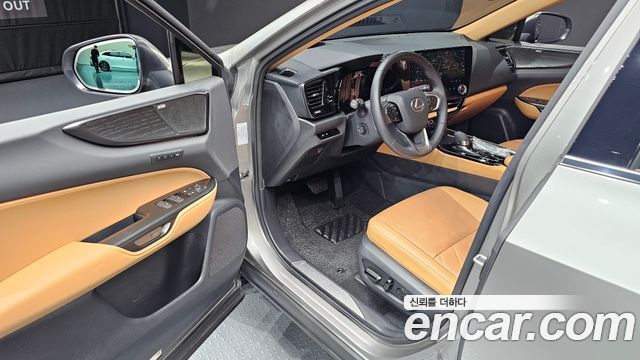 Lexus NX350h (II) Luxury 2025 — фото 10