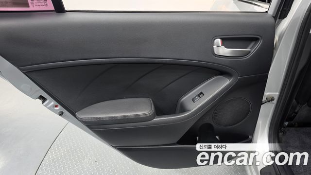 Kia K3 Diesel Trendy 2015 — фото 25