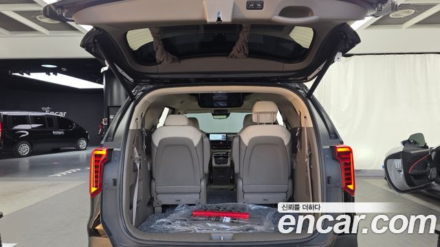 Kia Carnival (IV) Gasoline 9-Seater Hi Limousine Signature 2025 — фото 20