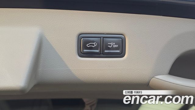 Kia Carnival (IV) Gasoline 9-Seater Hi Limousine Signature 2025 — фото 26