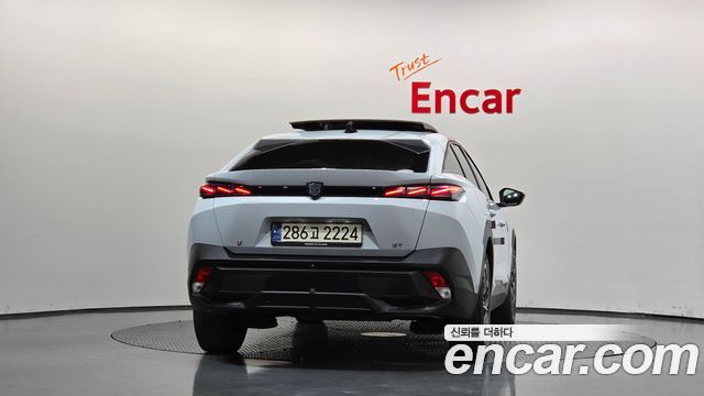 Peugeot 408 1.2 Pure Tech GT 2024 — фото 4