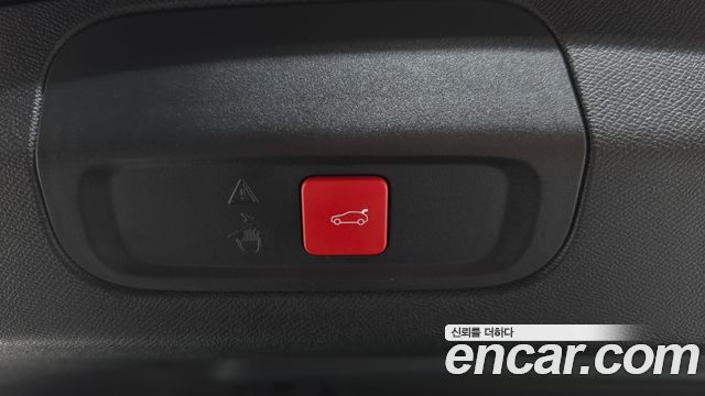 Peugeot 408 1.2 Pure Tech GT 2024 — фото 20