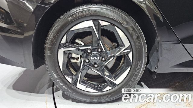 Kia K5 (III) 2.0 Noblesse 2024 — фото 5