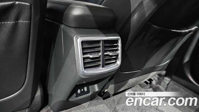 Kia K5 (III) 2.0 Noblesse 2024 — фото 20