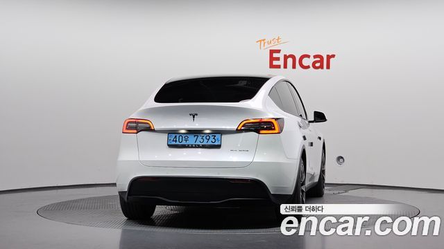 Tesla Model Y Long Range AWD 2021 — фото 4