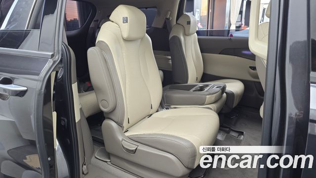 Kia Carnival (IV) Diesel 11-Seater Signature 2023 — фото 11