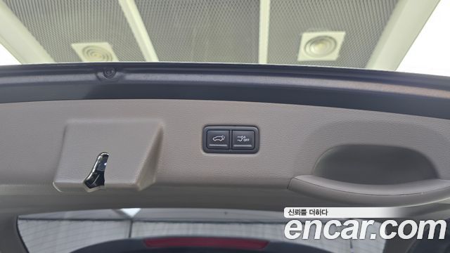 Kia Carnival (IV) Diesel 11-Seater Signature 2023 — фото 16