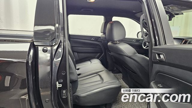 KG Mobility (SsangYong) Rexton Sports Khan Diesel 2.2 4WD Prestige 2021 — фото 16