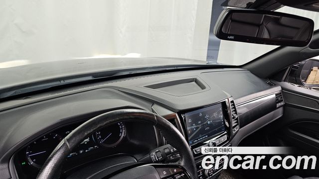 KG Mobility (SsangYong) Rexton Sports Khan Diesel 2.2 4WD Prestige 2021 — фото 34