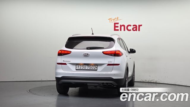 Hyundai Tucson Diesel 2.0 2WD Modern 2019 — фото 4