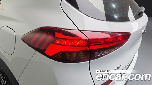 Hyundai Tucson Diesel 2.0 2WD Modern 2019 — фото 23