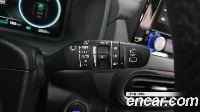 Hyundai Kona Gasoline 1.6 Turbo 2WD Inspiration 2022 — фото 17