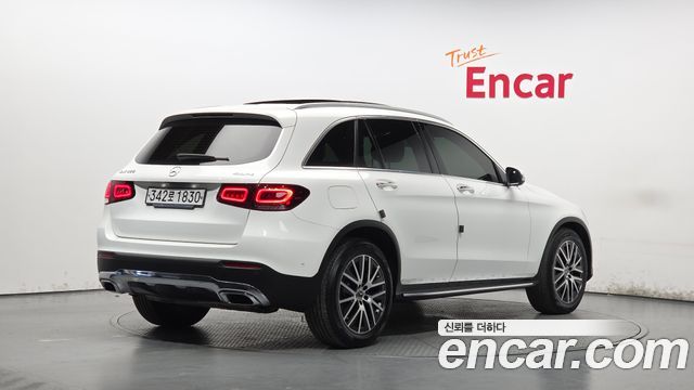 Mercedes-Benz GLC-Class (X253) GLC300 4MATIC 2020 — фото 2