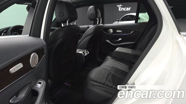 Mercedes-Benz GLC-Class (X253) GLC300 4MATIC 2020 — фото 11