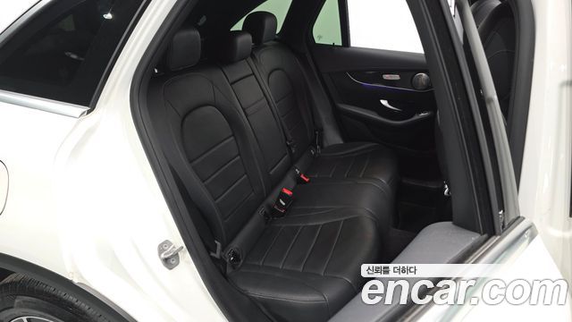 Mercedes-Benz GLC-Class (X253) GLC300 4MATIC 2020 — фото 12