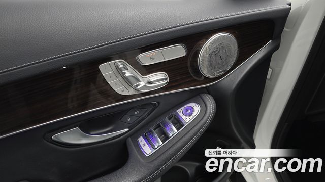 Mercedes-Benz GLC-Class (X253) GLC300 4MATIC 2020 — фото 34