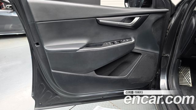 Kia EV6 Long Range Air 2024 — фото 24