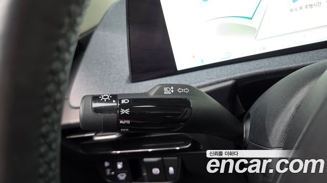 Kia EV6 Long Range Air 2024 — фото 28