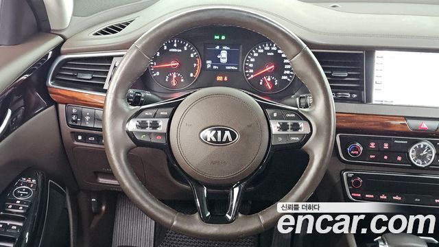 Kia K7 2.4 GDI Prestige 2016 — фото 14