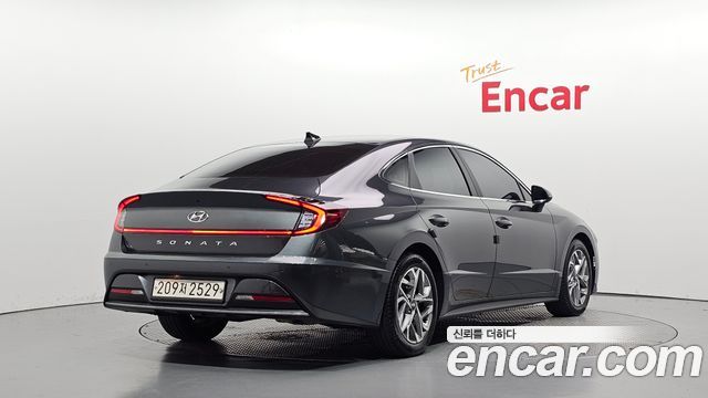Hyundai Sonata (DN8) 2.0 Premium Family 2020 — фото 2
