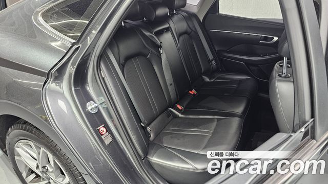 Hyundai Sonata (DN8) 2.0 Premium Family 2020 — фото 11