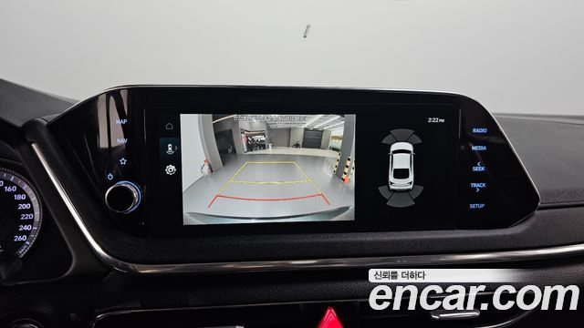 Hyundai Sonata (DN8) 2.0 Premium Family 2020 — фото 14