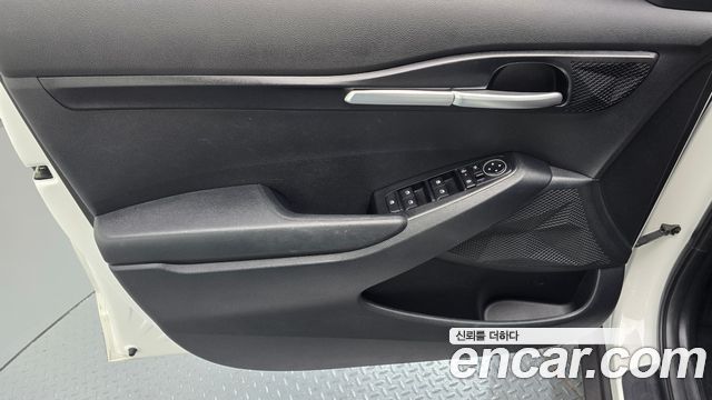 Kia Seltos Gasoline 1.6 Turbo 2WD Trendy 2023 — фото 24