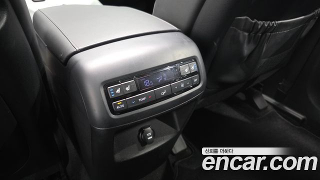 Hyundai Palisade Diesel 2.2 2WD Exclusive 2022 — фото 31