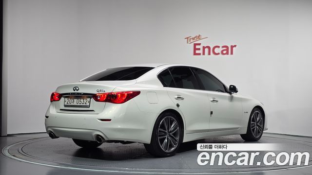 Infiniti Q50 3.5 Hybrid Hi-Tech 2015 — фото 2