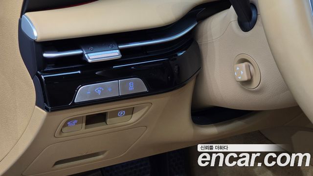 Genesis G80 (RG3) Gasoline 2.5 Turbo AWD 2026 — фото 13