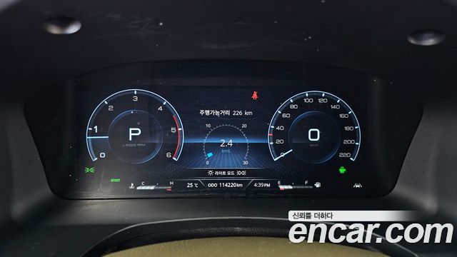 KG Mobility (SsangYong) Rexton Sports Khan Diesel 2.2 4WD Culman Noblesse 2024 — фото 8