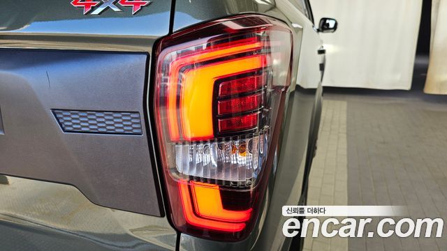KG Mobility (SsangYong) Rexton Sports Khan Diesel 2.2 4WD Culman Noblesse 2024 — фото 23