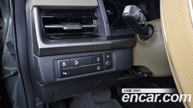 KG Mobility (SsangYong) Rexton Sports Khan Diesel 2.2 4WD Culman Noblesse 2024 — фото 30