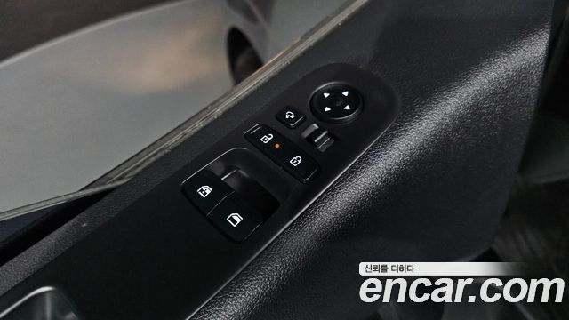 Hyundai Staria L3.5 Cargo 5-Seater Modern 2025 — фото 17