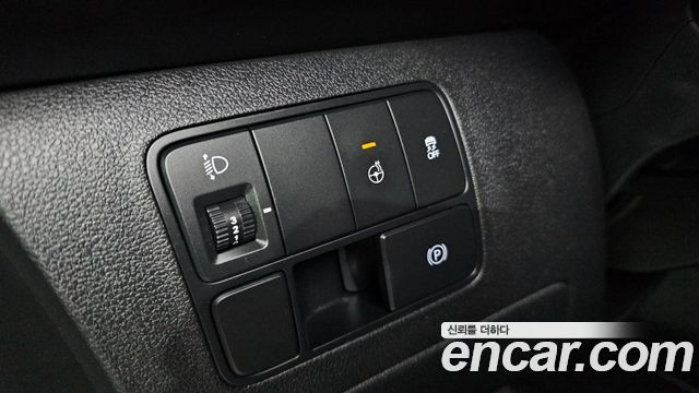 Hyundai Staria L3.5 Cargo 5-Seater Modern 2025 — фото 18
