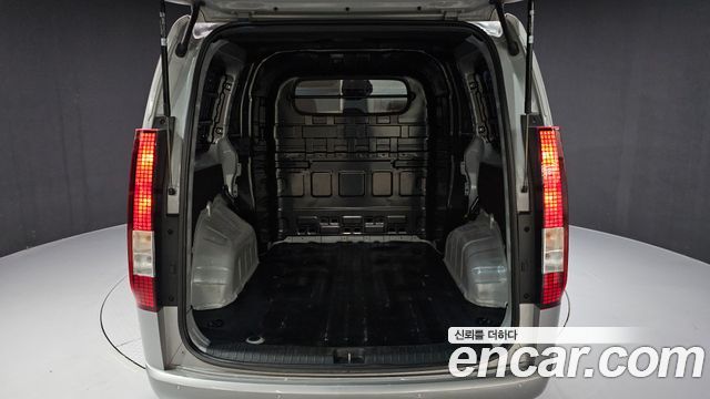 Hyundai Staria L3.5 Cargo 5-Seater Modern 2025 — фото 20
