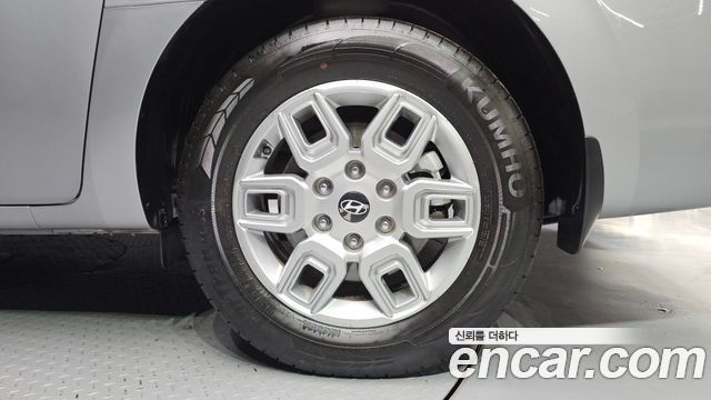 Hyundai Staria L3.5 Cargo 5-Seater Modern 2025 — фото 21