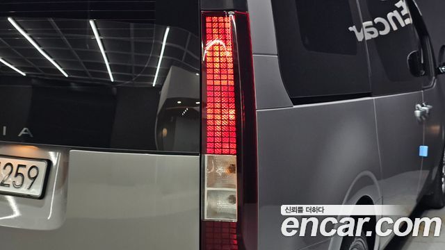 Hyundai Staria L3.5 Cargo 5-Seater Modern 2025 — фото 23