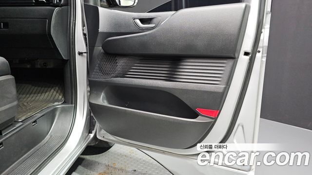 Hyundai Staria L3.5 Cargo 5-Seater Modern 2025 — фото 25