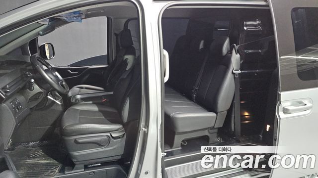 Hyundai Staria L3.5 Cargo 5-Seater Modern 2025 — фото 26