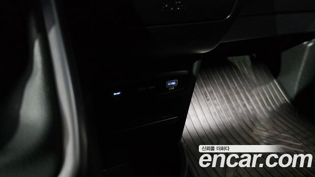 Hyundai Staria L3.5 Cargo 5-Seater Modern 2025 — фото 31