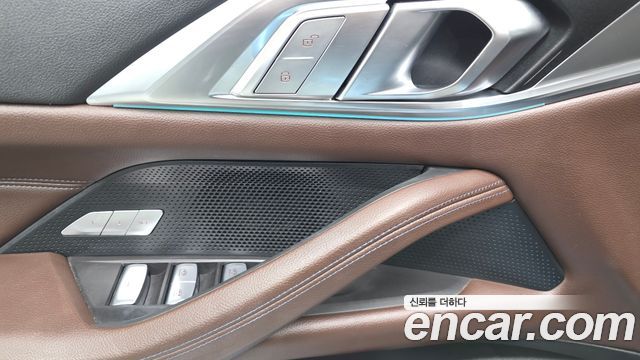 BMW 4 Series (G22) 420i M Sport Convertible 2022 — фото 36