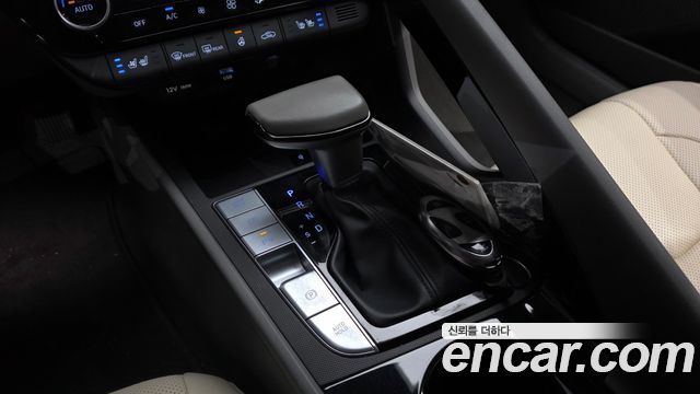 Hyundai Avante (CN7) 1.6 Inspiration 2024 — фото 9
